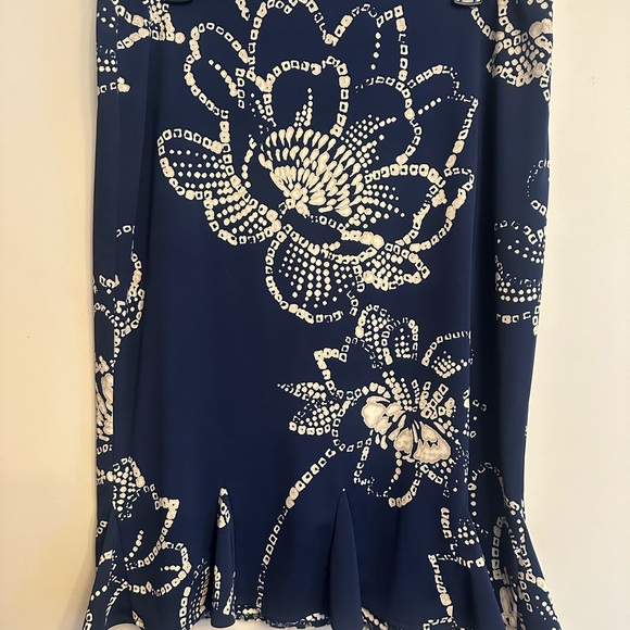 Express Dresses & Skirts - Express Navy Blue Floral Print Flounce Hem Skirt Size L